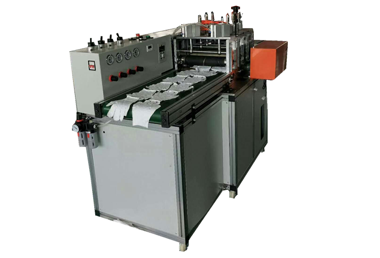 �������יC