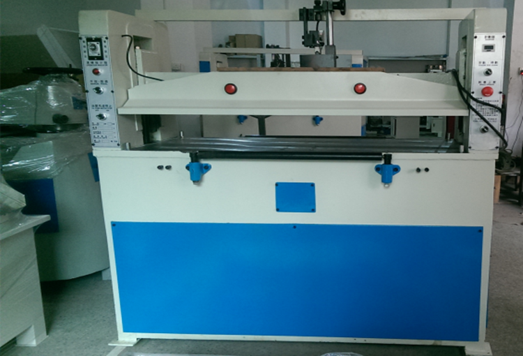 WL-822(ƽ��ʽ)25T��30T ƽ��ʽ�͉��Ô��C(j��)